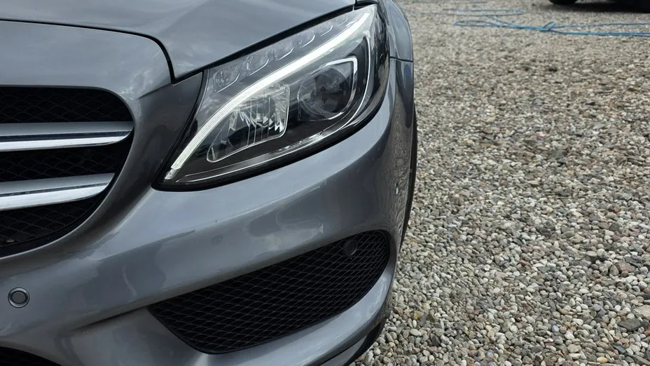 MERCEDES-BENZ C Klasa -