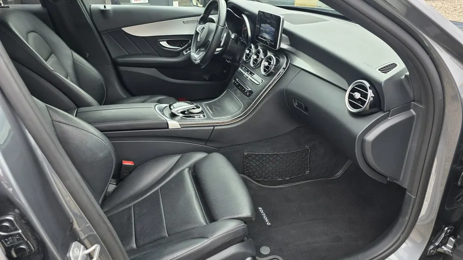 MERCEDES-BENZ C Klasa -