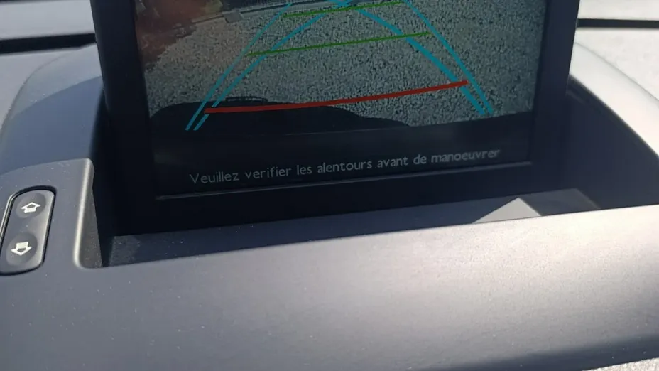 PEUGEOT 5008 -