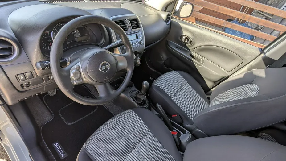 NISSAN Micra -