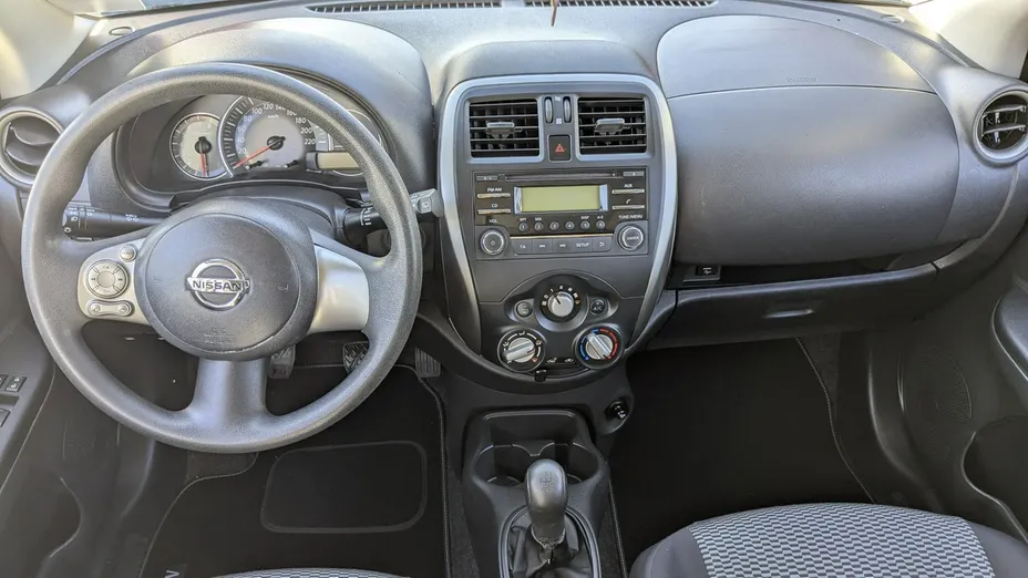 NISSAN Micra -