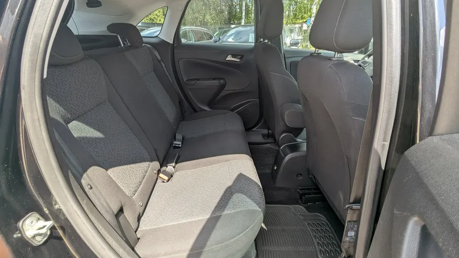 OPEL Crossland X -