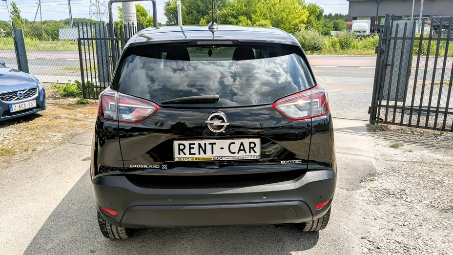 OPEL Crossland X -