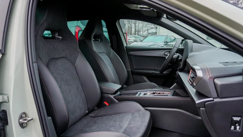 CUPRA Leon Sportstourer -