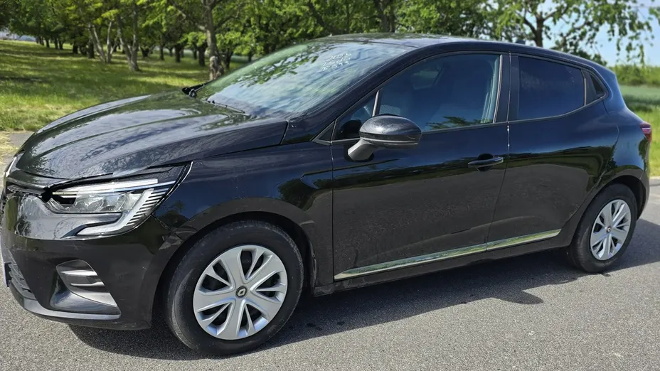 RENAULT Clio -