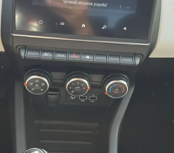RENAULT Clio -