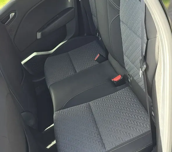 RENAULT Clio -