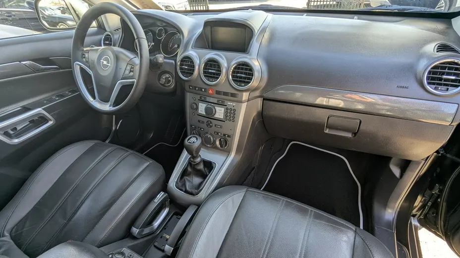 OPEL Antara -