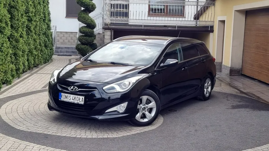 HYUNDAI i40 -