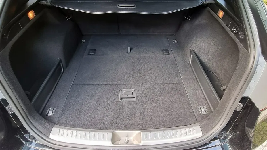 HYUNDAI i40 -