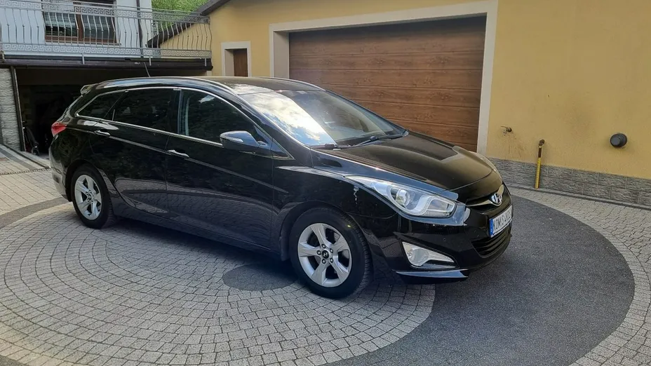HYUNDAI i40 -