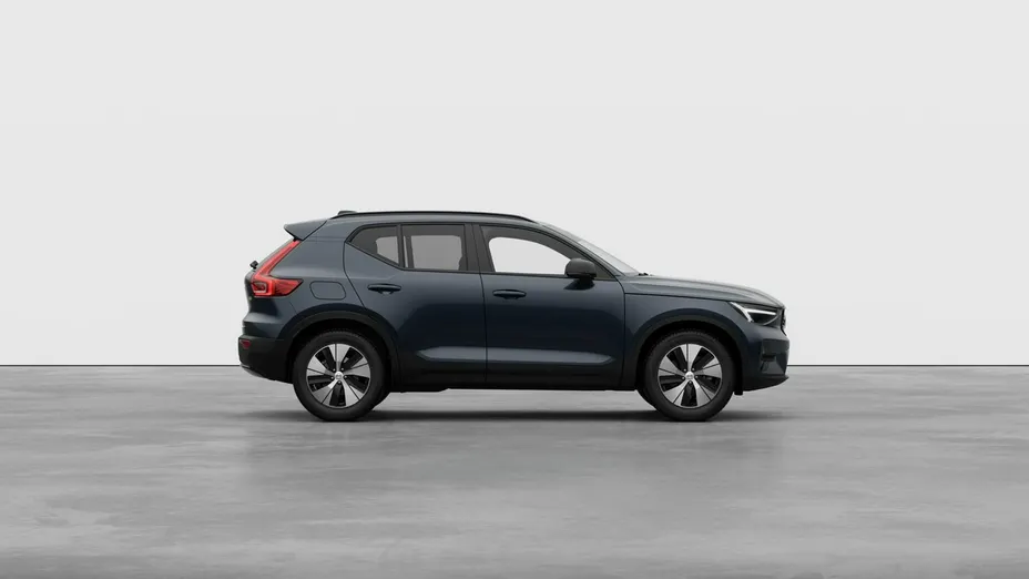 VOLVO XC40 -