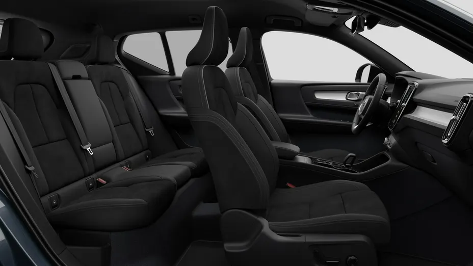 VOLVO XC40 -