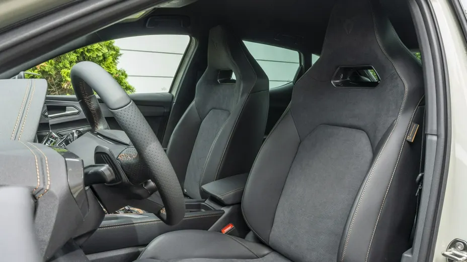 CUPRA Leon -