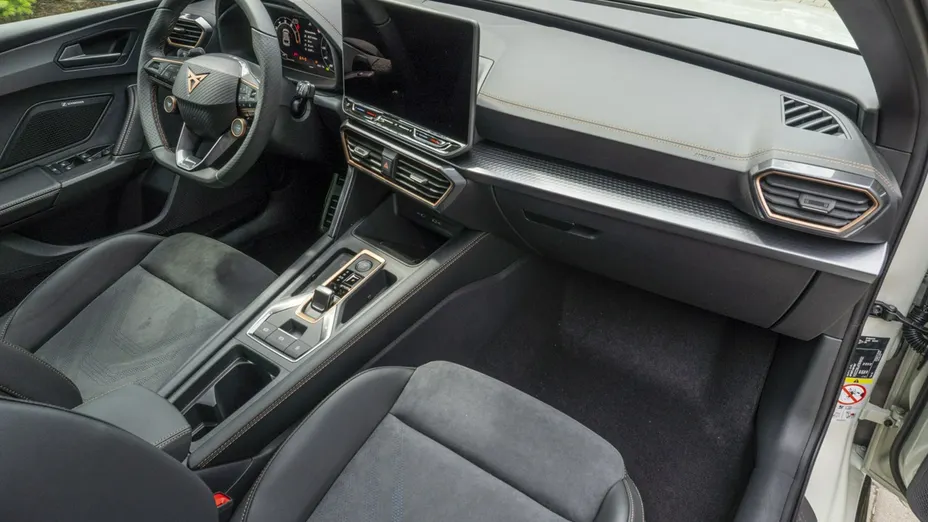 CUPRA Leon -