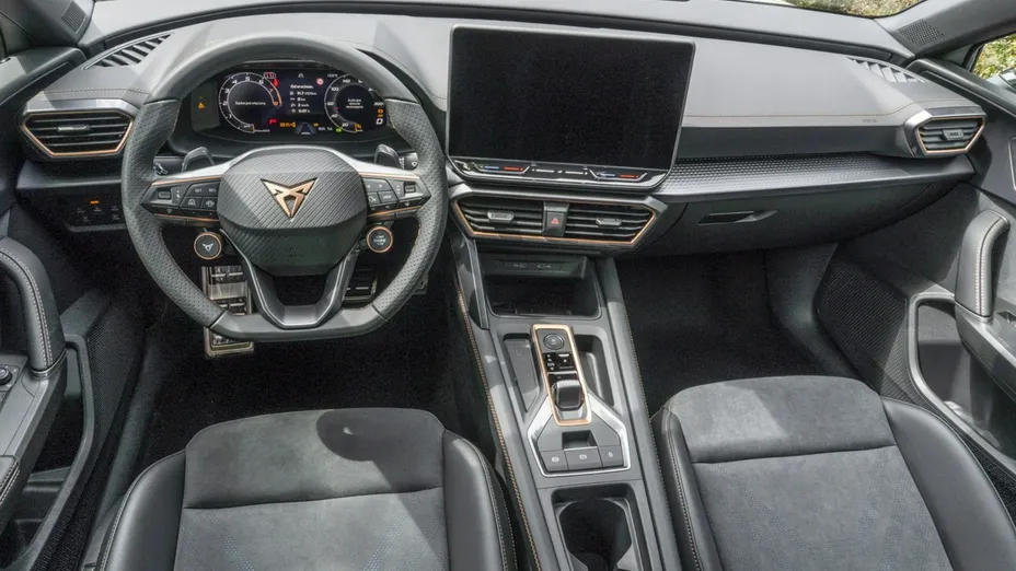 CUPRA Leon -