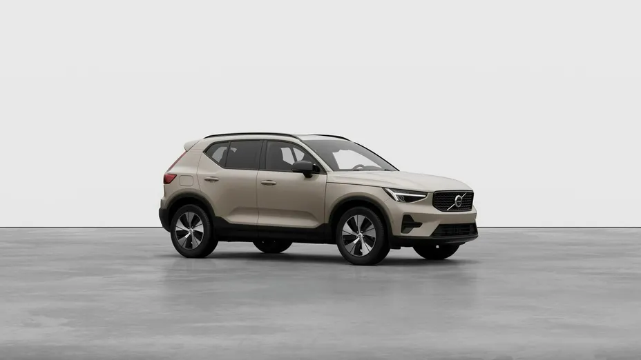 VOLVO XC40 -