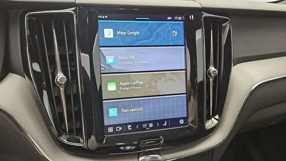 VOLVO XC60 -