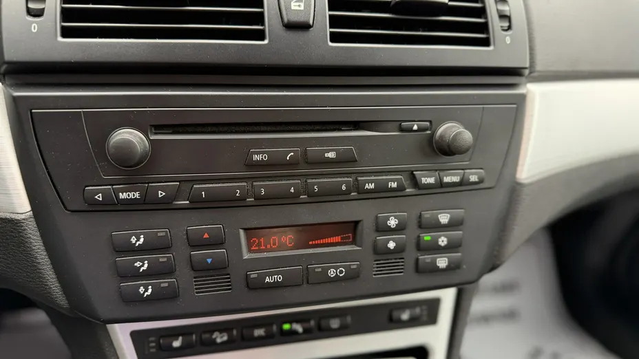 BMW X3 -