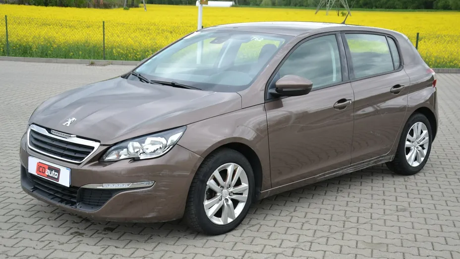 PEUGEOT 308 -