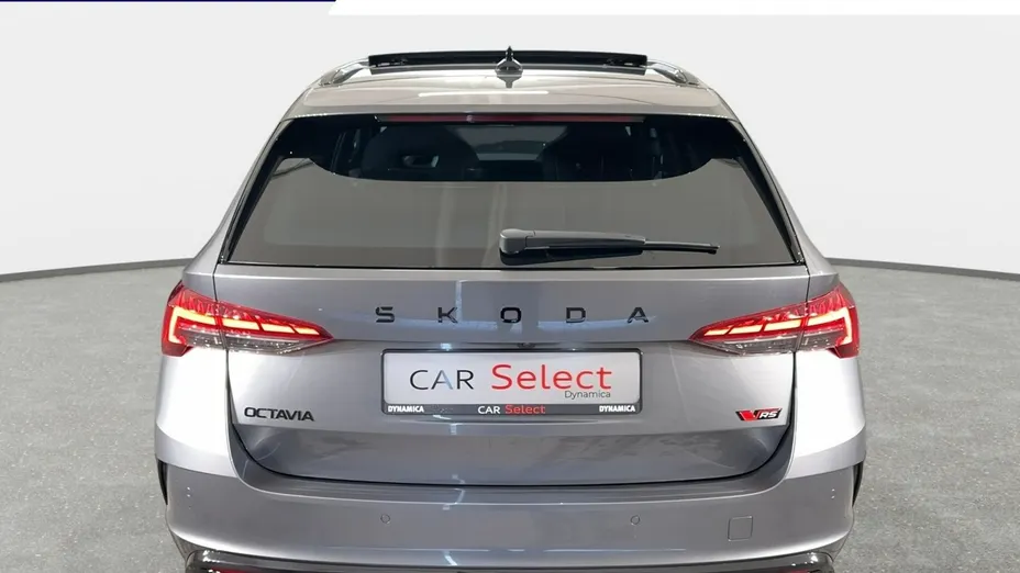 SKODA Octavia -