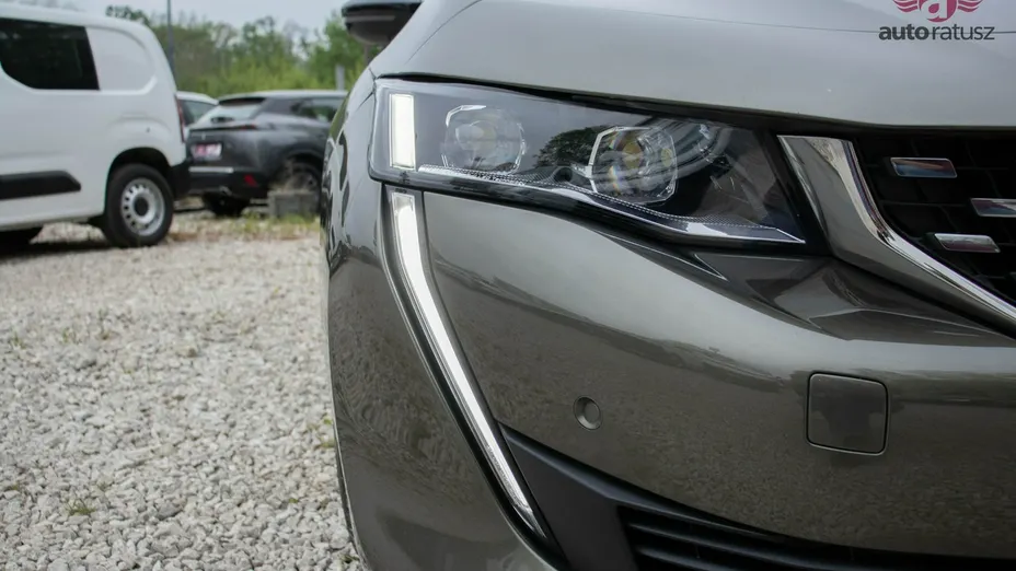 PEUGEOT 508 -