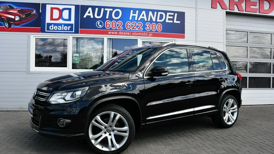VOLKSWAGEN Tiguan -
