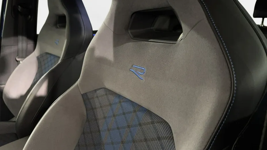 VOLKSWAGEN Tiguan -