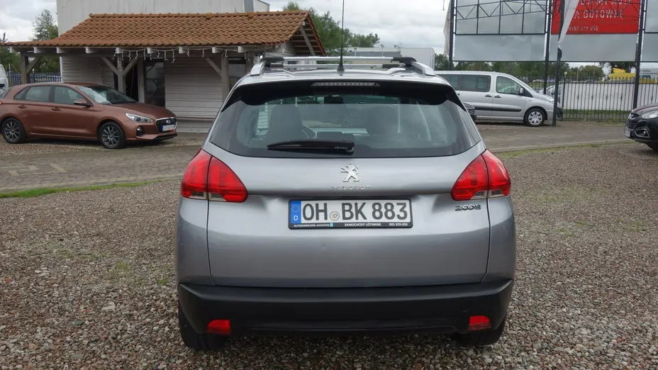 PEUGEOT 2008 -