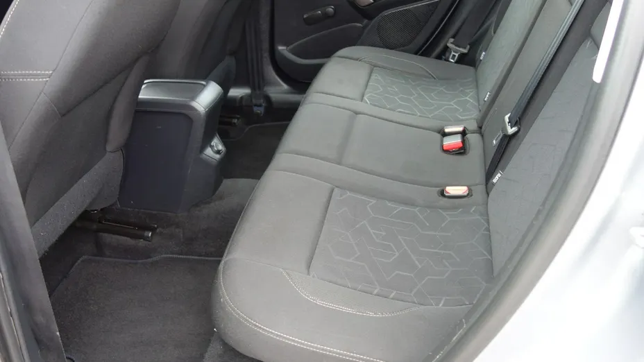 PEUGEOT 2008 -