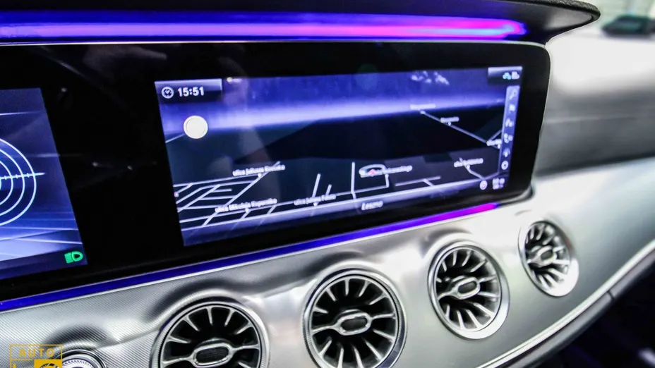 MERCEDES-BENZ E Klasa -