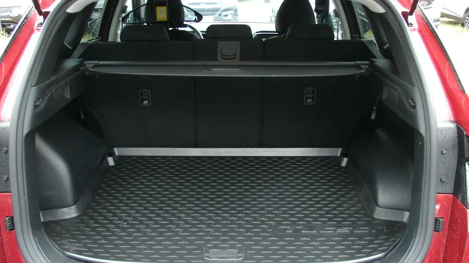 HYUNDAI Tucson -