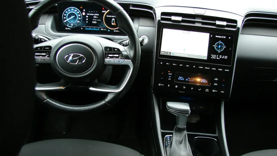 HYUNDAI Tucson -