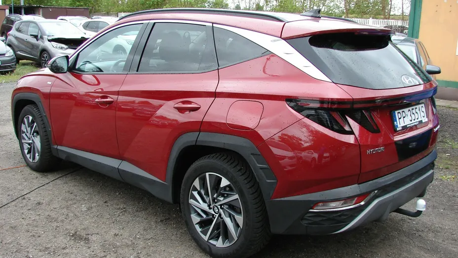 HYUNDAI Tucson -