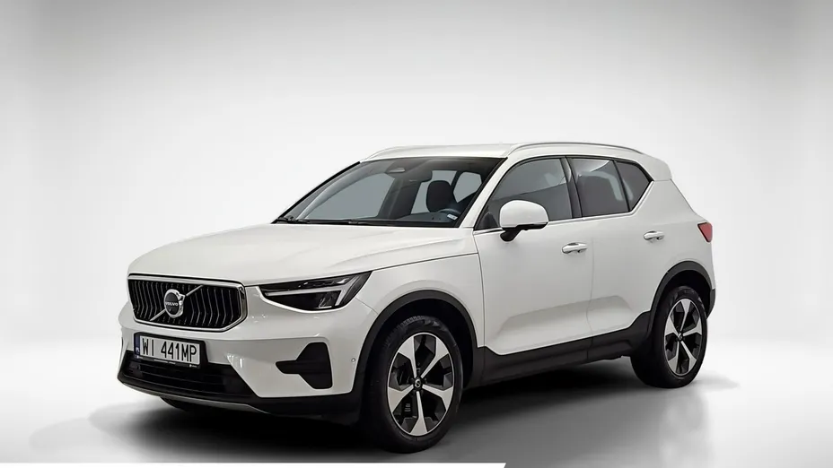 VOLVO XC40 -