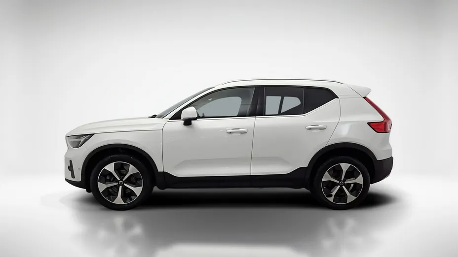 VOLVO XC40 -