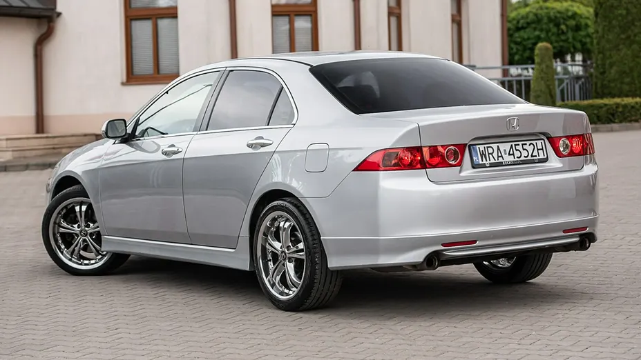 HONDA Accord -