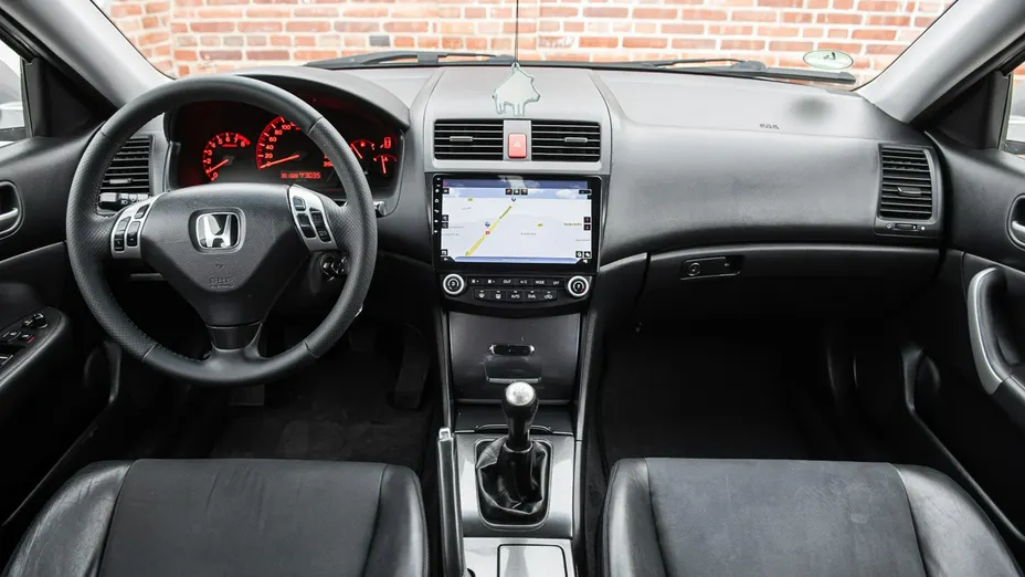 HONDA Accord -
