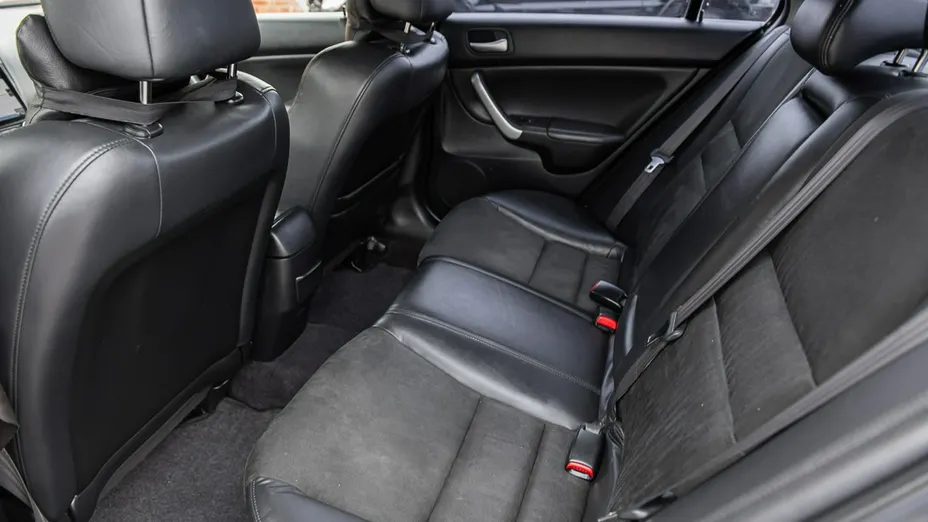 HONDA Accord -