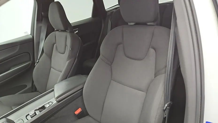 VOLVO XC60 -