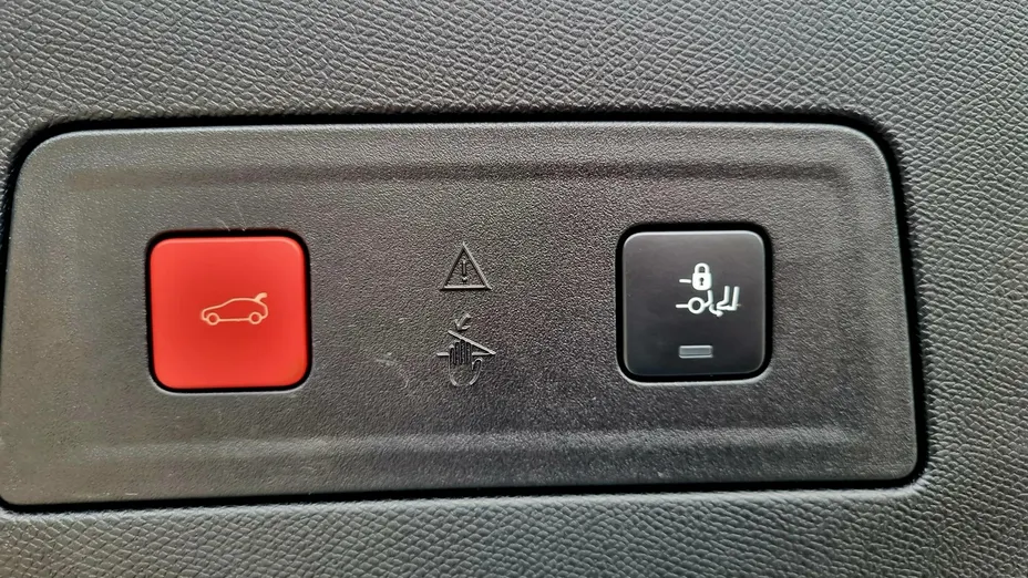 PEUGEOT 508 -