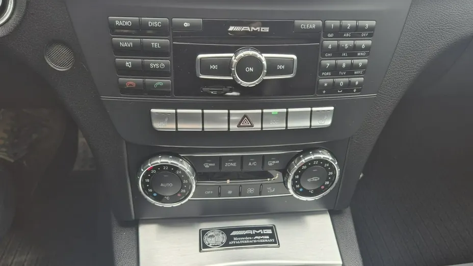 MERCEDES-BENZ C Klasa -