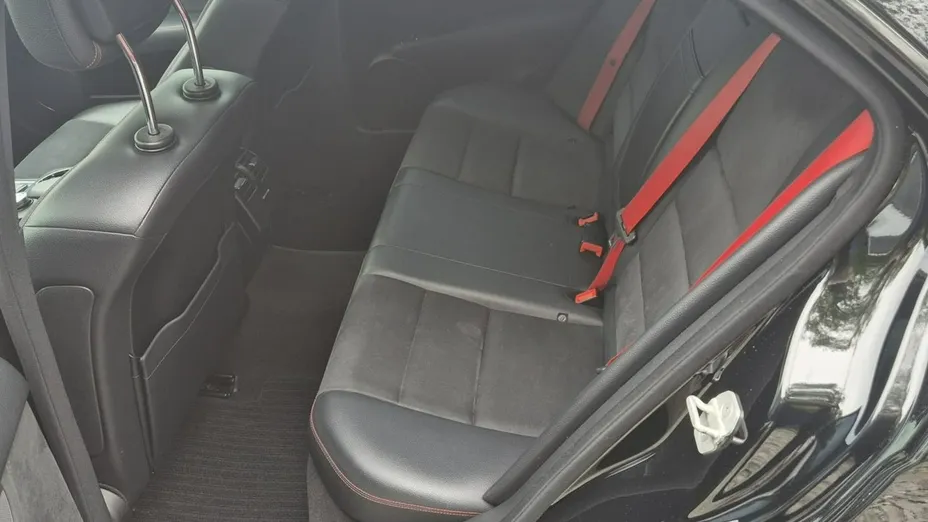 MERCEDES-BENZ C Klasa -