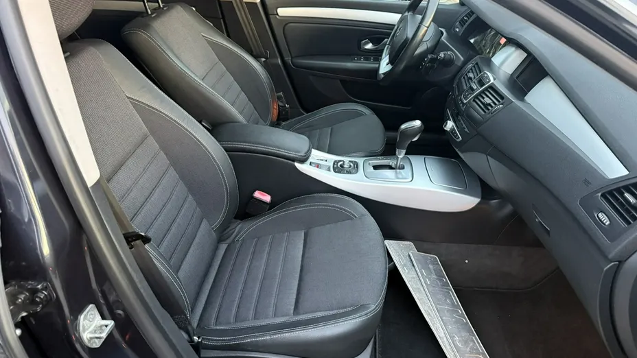 RENAULT Laguna -
