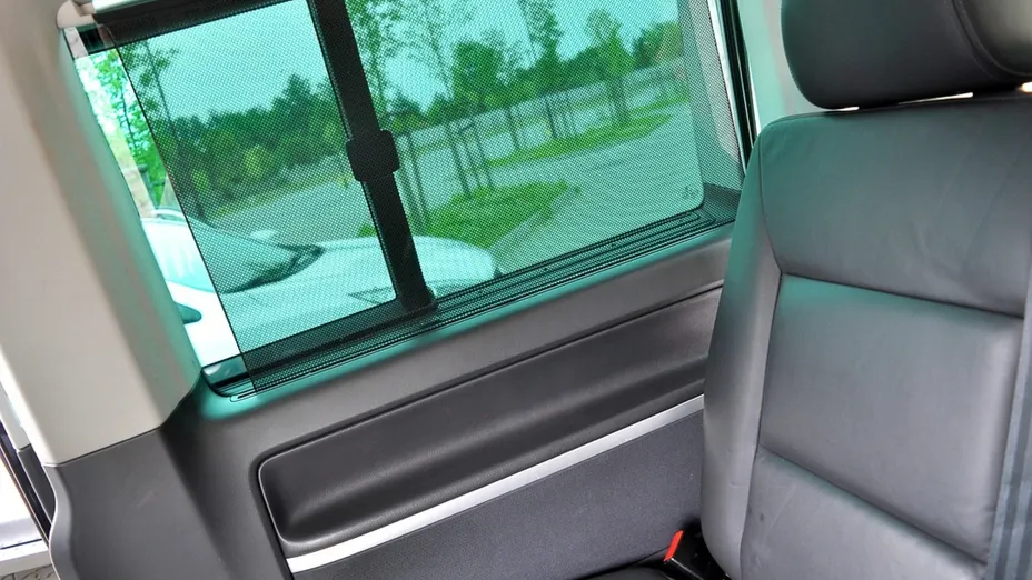 VOLKSWAGEN Multivan -