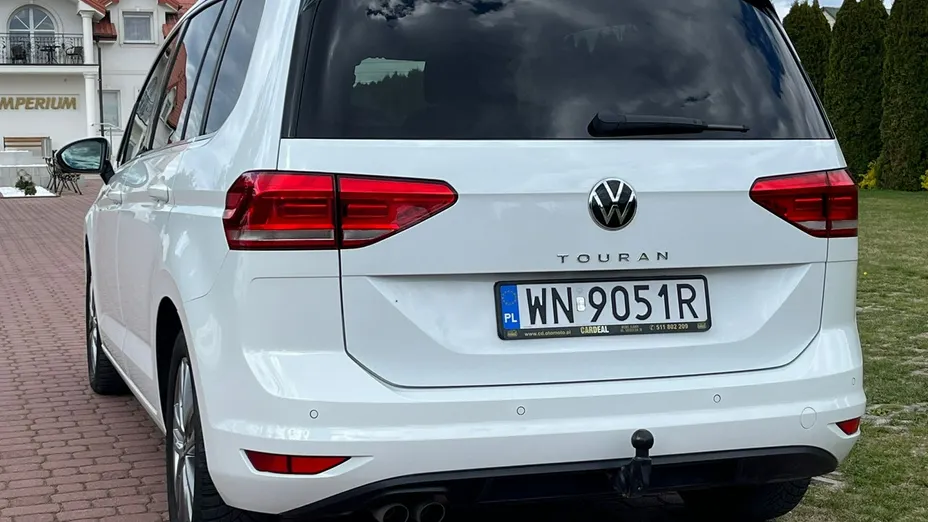 VOLKSWAGEN Touran -