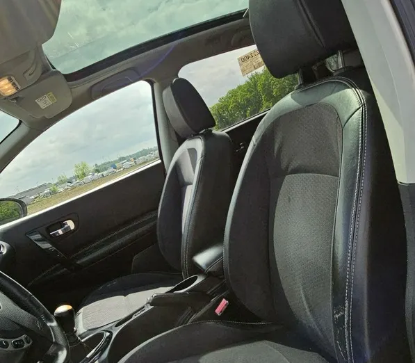 NISSAN Qashqai+2 -