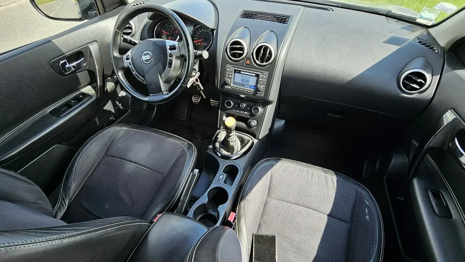 NISSAN Qashqai+2 -