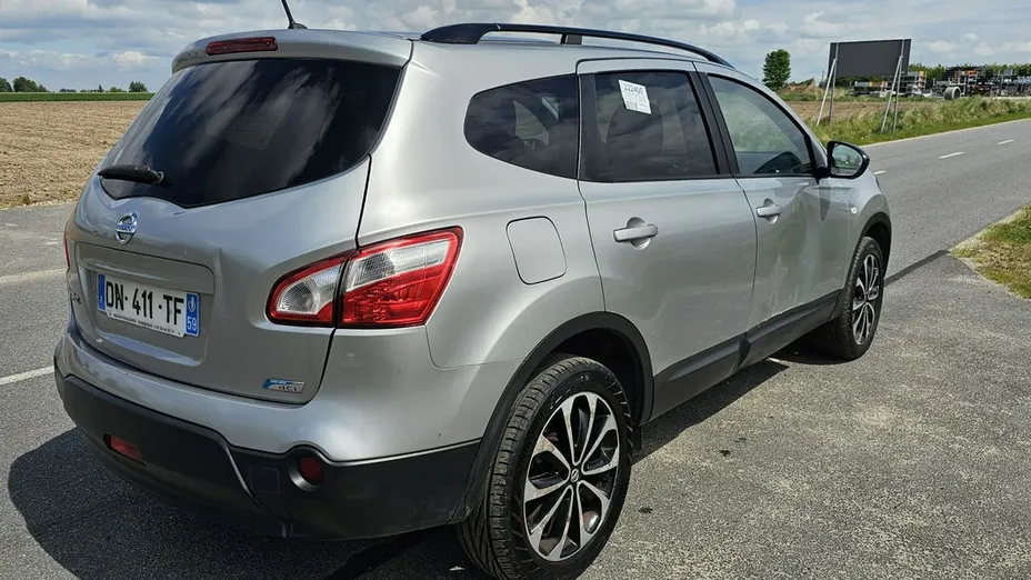 NISSAN Qashqai+2 -