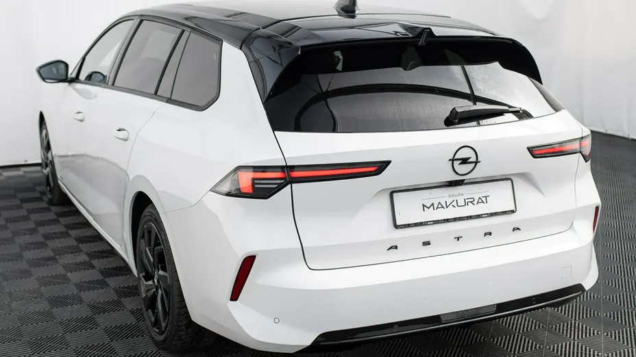 OPEL Astra -